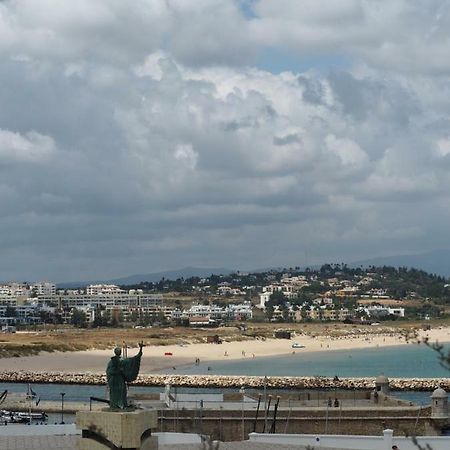 Ema'S Beach And Nightlife House Apartment Lagos Exterior photo